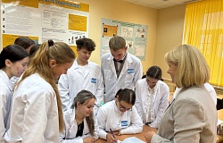 День народного единства – важный праздник в жизни каждого белоруса, подчеркивающий важность национального согласия и единства!