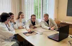 Бронза на международной арене: <b>студенты ГомГМУ</b> вошли в тройку призёров олимпиады «КвизОХ» по общей хирургии