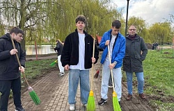 Трудовой десант ГомГМУ: от ректора до первокурсника на республиканском <b>субботник</b>е!
