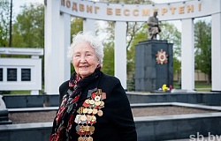 В <b>память</b> об Аэлите Ивановне Самсоновой...