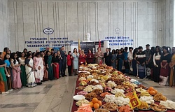 Снова <b>Новый год</b>! В ГомГМУ встретили праздник в традициях солнечной Шри-Ланки