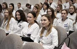 Развеять тревоги, дать ориентиры: встреча с выпускниками 2026  года