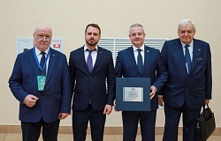 <b>Ректор</b> ГомГМУ профессор Игорь Олегович Стома принял участие в работе VII Съезда инфекционистов Республики Беларусь с международным участием ... 
