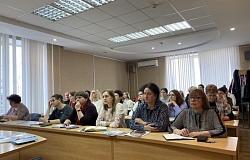 Тесное сотрудничество с практическим здравоохранением