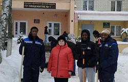 Joint efforts against snow