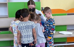 Волонтёрский отряд «С добром к другим»:﻿ ежедневная забота о маленьких пациентах