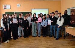 A warm dialogue between schoolchildren and international students of Gomel State Medical University in Vetka