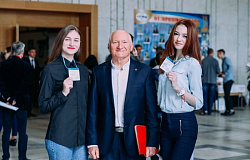 Выпускник-2021: Елена Воробьева
